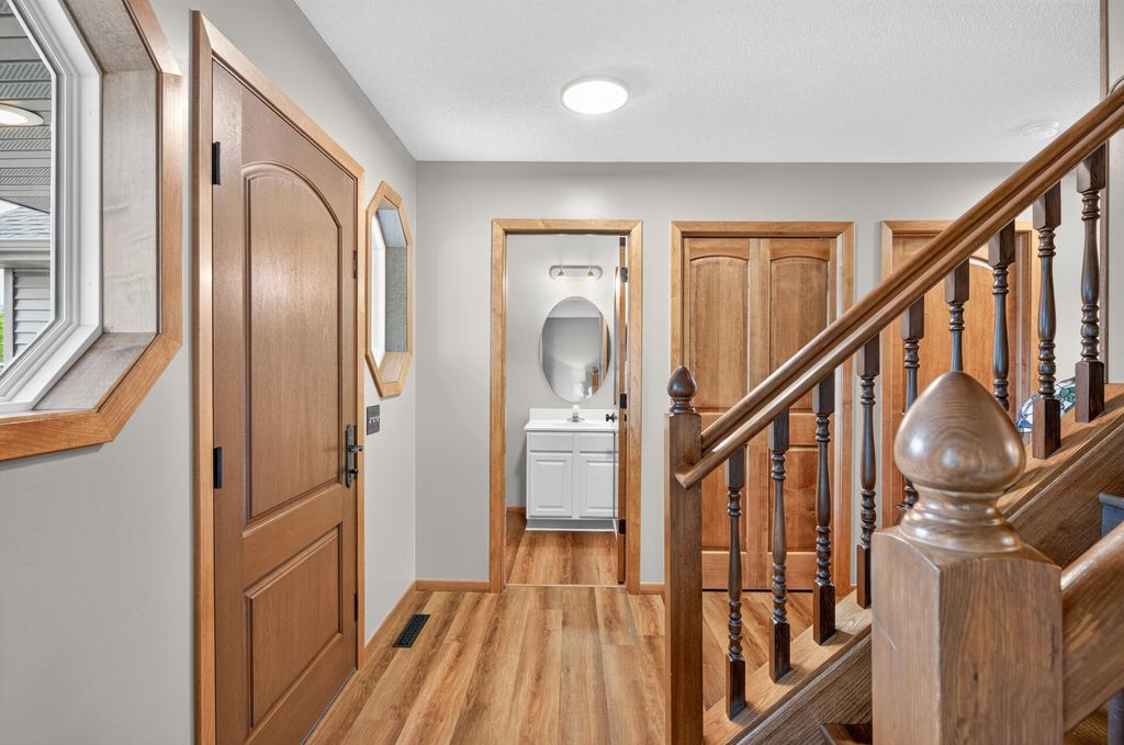 17071 Georgetown Court, Rosemount, MN 55068 — photo 5