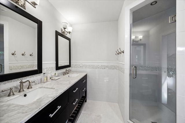6151 Briar Rose Drive, Houston, TX 77057