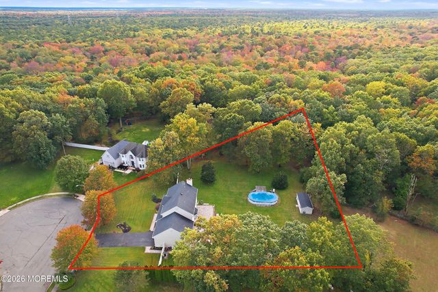 6 Mitchell Lane, Jackson, NJ 08527