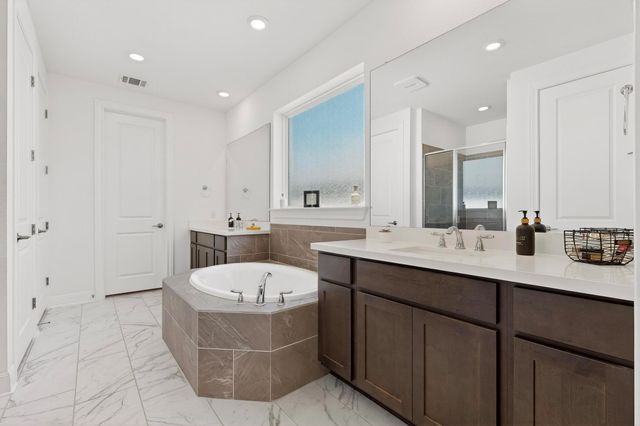 249 Running Bird RD, Austin, TX 78737