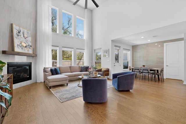 249 Running Bird RD, Austin, TX 78737