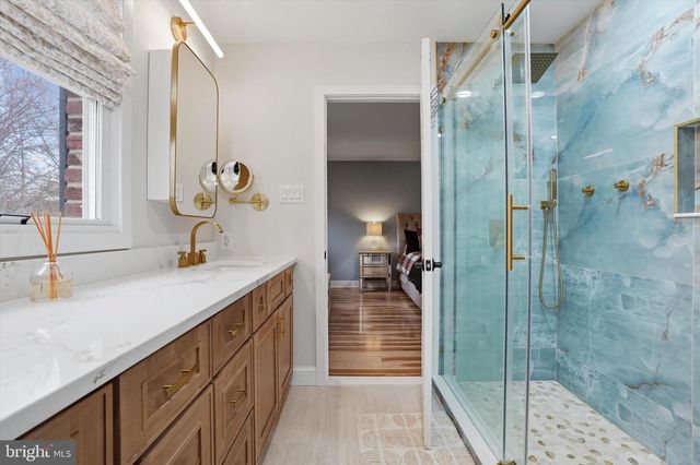 2240 CLOVERLY CIR, Jamison, PA 18929