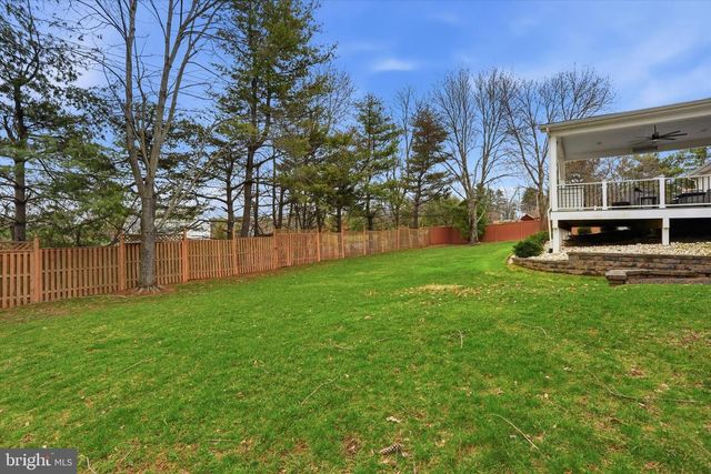 2240 CLOVERLY CIR, Jamison, PA 18929