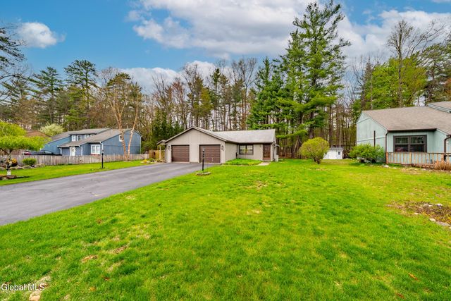 23 Pepperbush Place, Ballston Spa, NY 12020