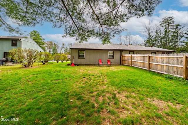 23 Pepperbush Place, Ballston Spa, NY 12020