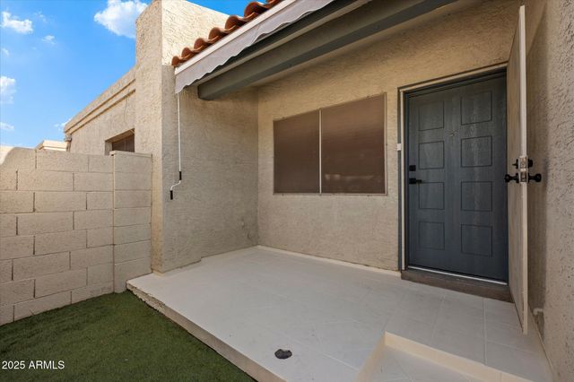 3207 W LOMA Lane 5, Phoenix, AZ 85051