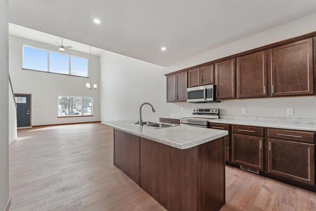 226 S Dewey Avenue, Reedsburg, WI 53959