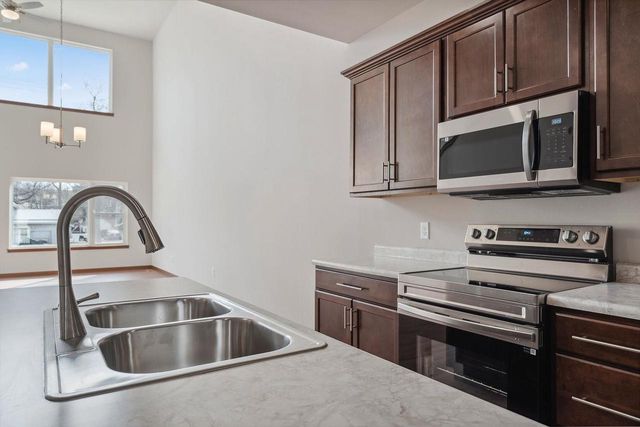 226 S Dewey Avenue, Reedsburg, WI 53959