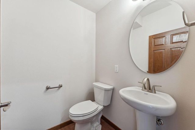 226 S Dewey Avenue, Reedsburg, WI 53959