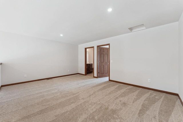 226 S Dewey Avenue, Reedsburg, WI 53959