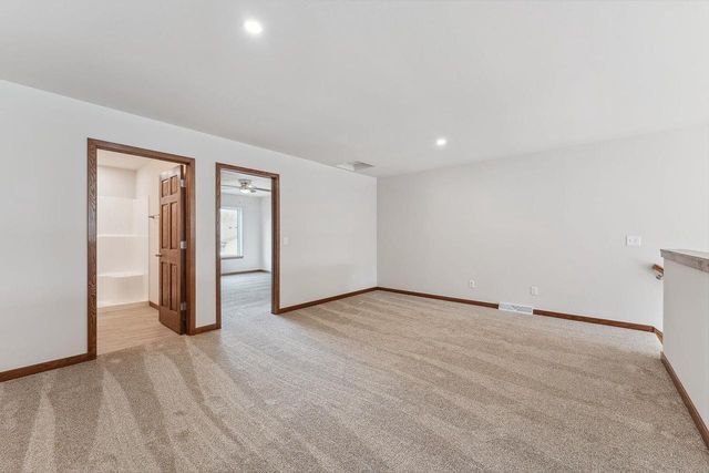 226 S Dewey Avenue, Reedsburg, WI 53959