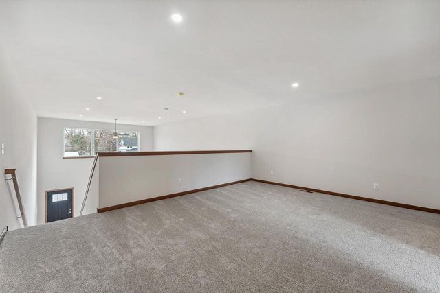 226 S Dewey Avenue, Reedsburg, WI 53959