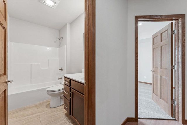 226 S Dewey Avenue, Reedsburg, WI 53959