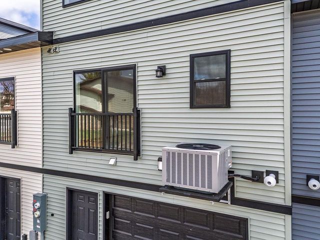 226 S Dewey Avenue, Reedsburg, WI 53959