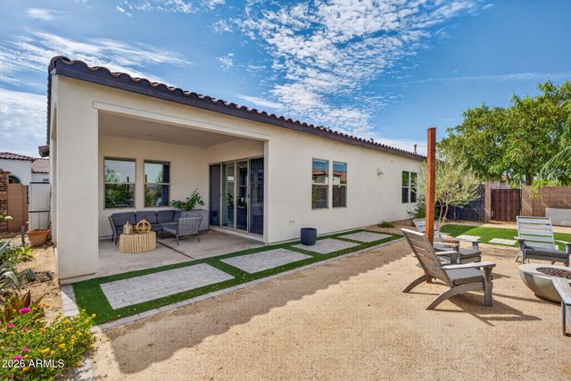 11276 N NORTHFIELD Street, Surprise, AZ 85388