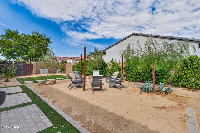 11276 N NORTHFIELD Street, Surprise, AZ 85388