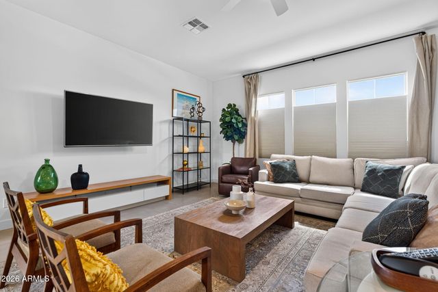 11276 N NORTHFIELD Street, Surprise, AZ 85388