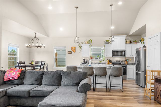 1406 Live Oak Street, Sulphur Springs, TX 75482