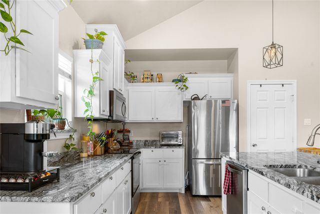 1406 Live Oak Street, Sulphur Springs, TX 75482