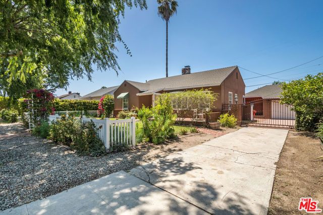 5967 Carpenter Avenue, Valley Village, CA 91607