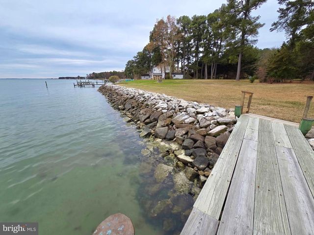 5489 RUDE AVE, Tilghman, MD 21671