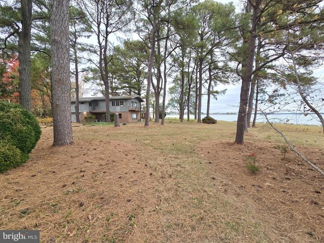 5489 RUDE AVE, Tilghman, MD 21671