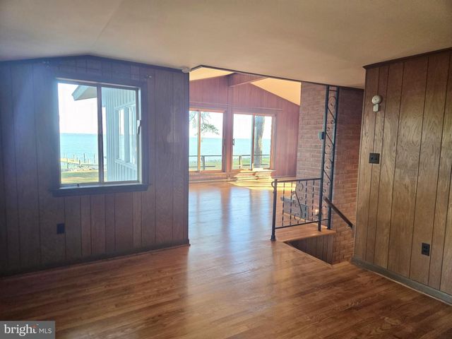 5489 RUDE AVE, Tilghman, MD 21671