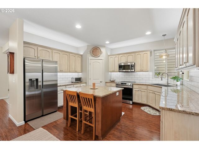 504 N ALLEN CREEK Dr, Ridgefield, WA 98642