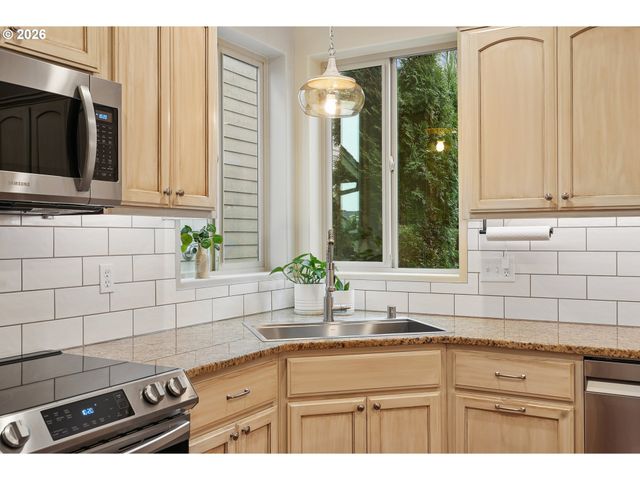 504 N ALLEN CREEK Dr, Ridgefield, WA 98642