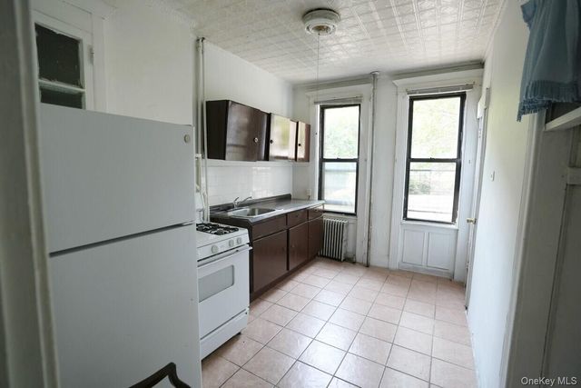 1881 Putnam Avenue, Ridgewood, NY 11385