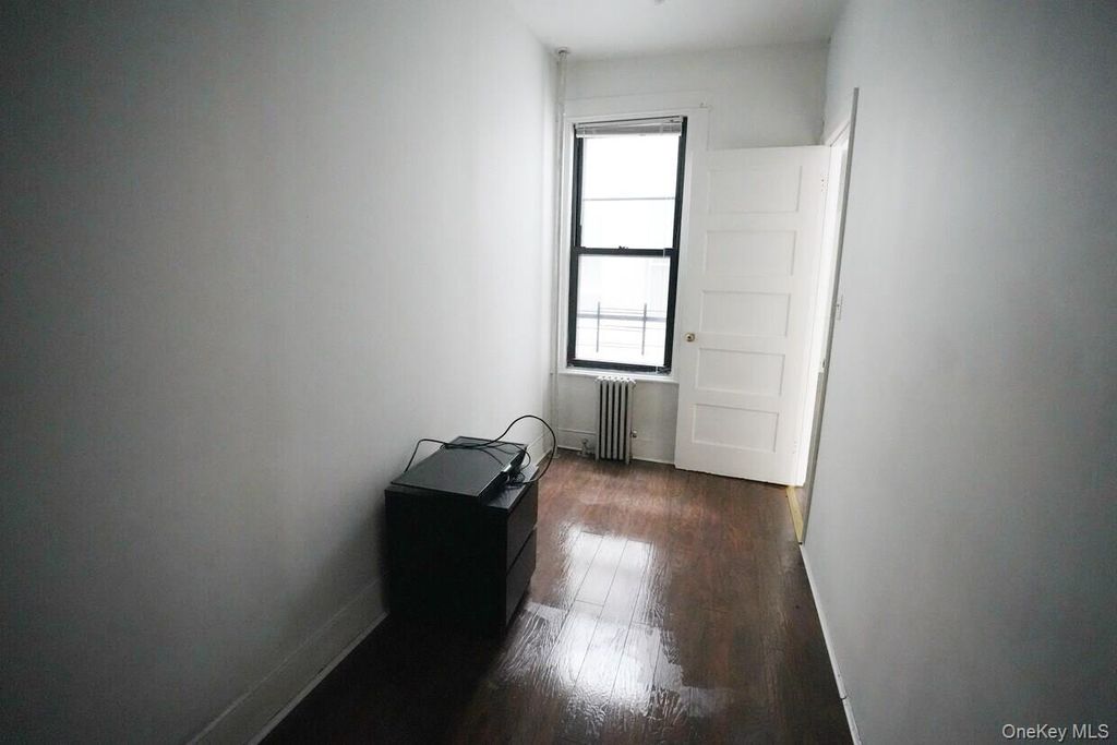 1881 Putnam Avenue, Ridgewood, NY 11385 — photo 5