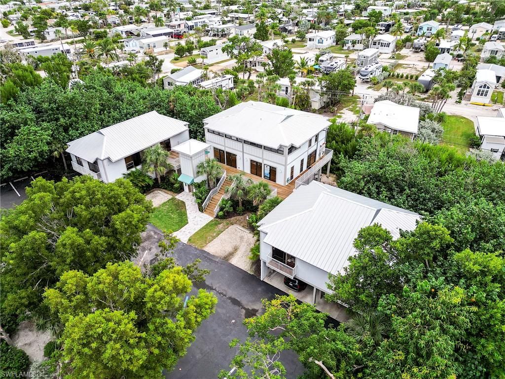 1149 Periwinkle WAY 2, SANIBEL, FL 33957 — photo 4