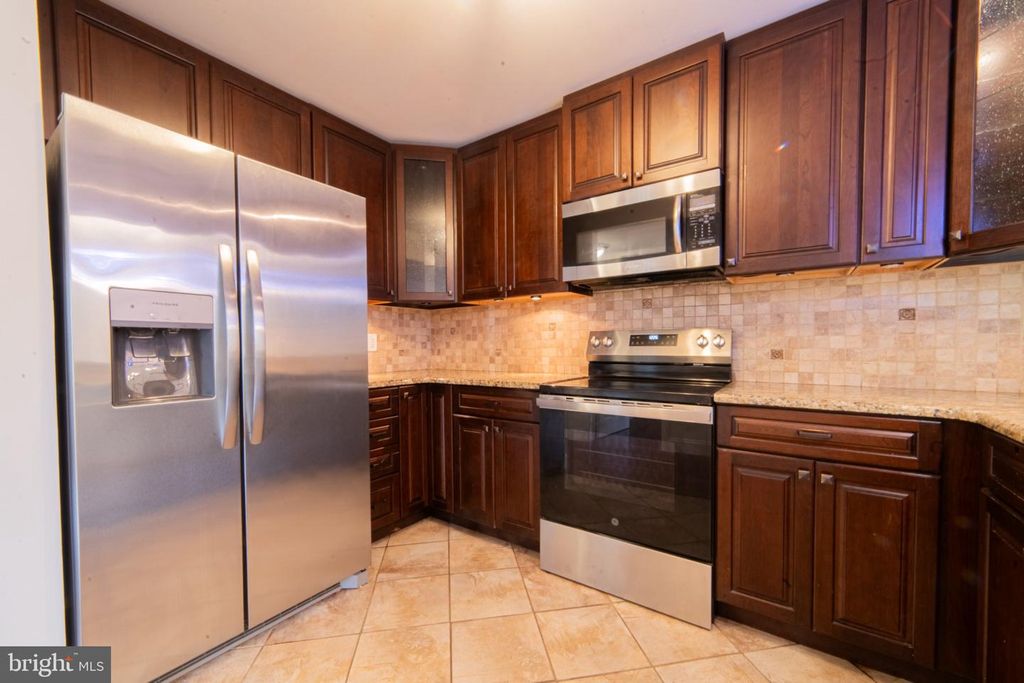 25 S CHURCH RD ##133, MAPLE SHADE, NJ 08052 — photo 3