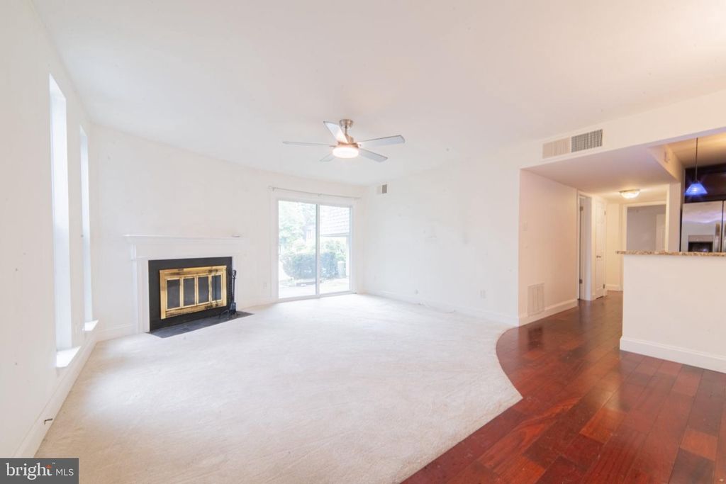 25 S CHURCH RD ##133, MAPLE SHADE, NJ 08052 — photo 5