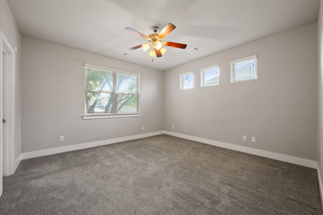374 Madison Oaks Ave 12B, Georgetown, TX 78626