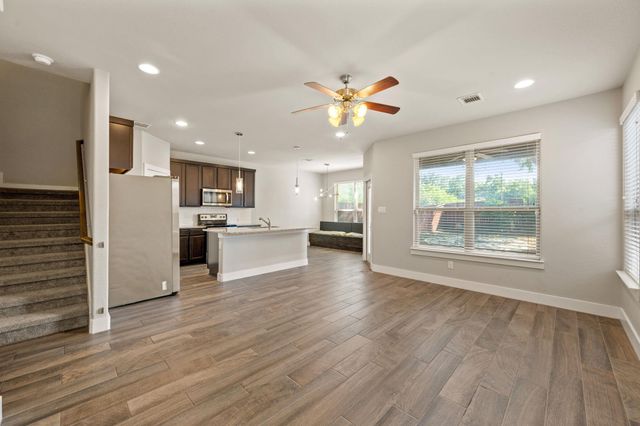 374 Madison Oaks Ave 12B, Georgetown, TX 78626