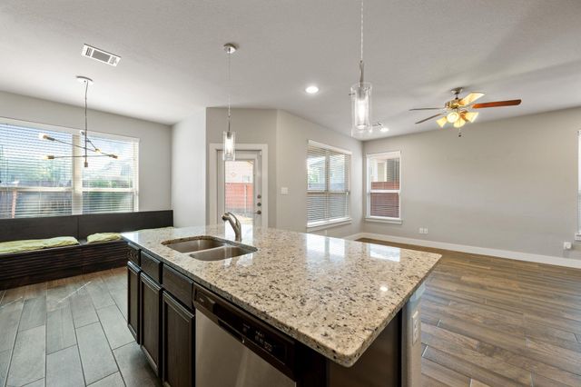 374 Madison Oaks Ave 12B, Georgetown, TX 78626