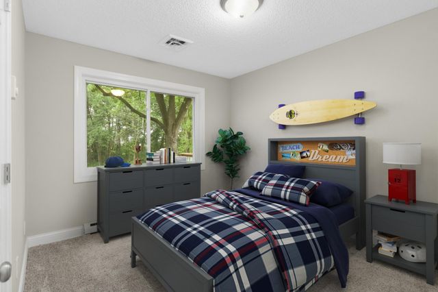 20840 Hidden Ponds Drive, Rogers, MN 55374