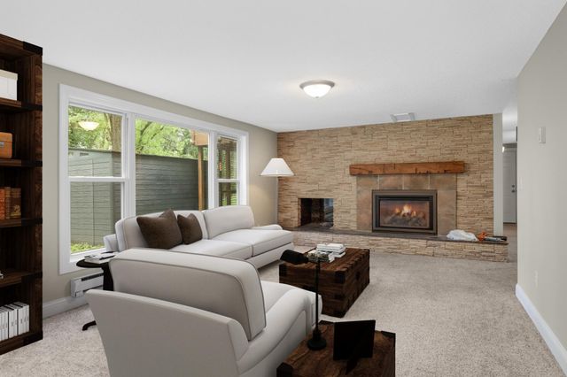 20840 Hidden Ponds Drive, Rogers, MN 55374