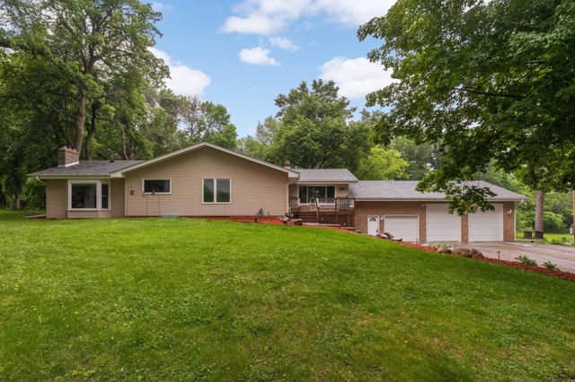 20840 Hidden Ponds Drive, Rogers, MN 55374