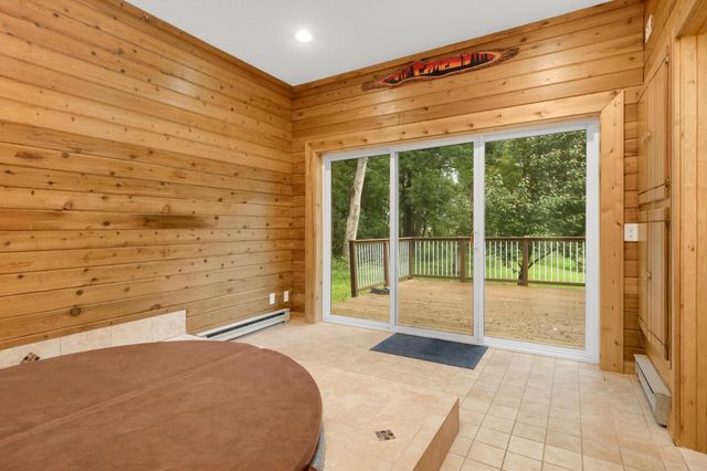 20840 Hidden Ponds Drive, Rogers, MN 55374