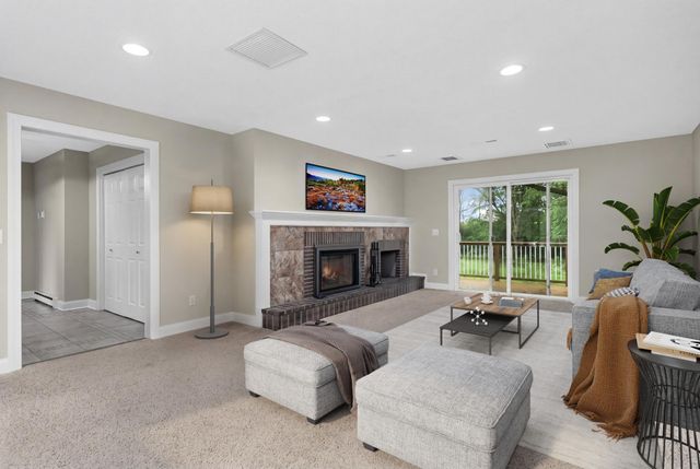 20840 Hidden Ponds Drive, Rogers, MN 55374