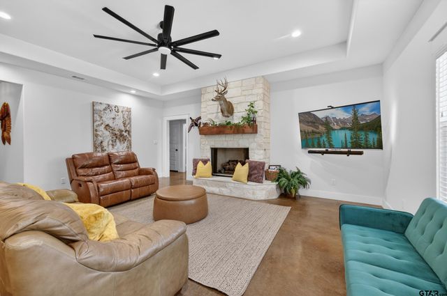 6371 Mill Run Rd., Athens, TX 75751
