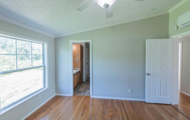 121 Windy Creek, Springtown, TX 76082
