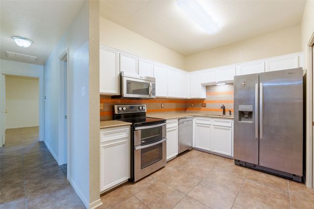 5301 Morning Glen LN, Killeen, TX 76542