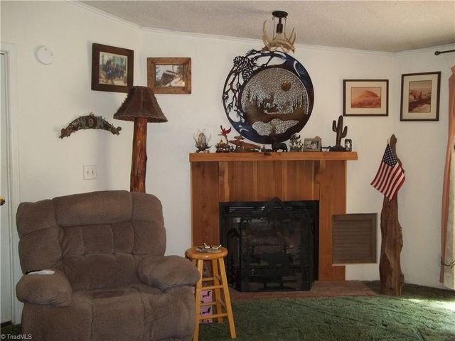 2451 Mountain View Road, Asheboro, NC 27205
