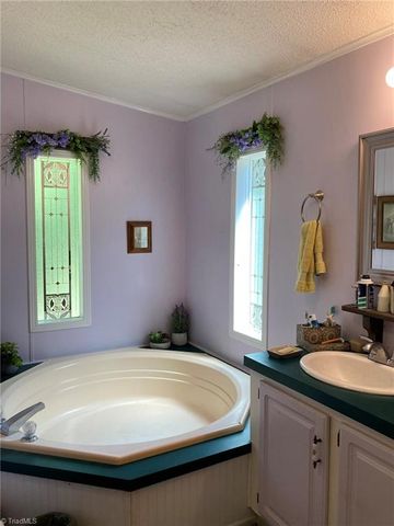 2451 Mountain View Road, Asheboro, NC 27205
