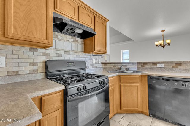 3405 Scarlet Point Drive, El Paso, TX 79938