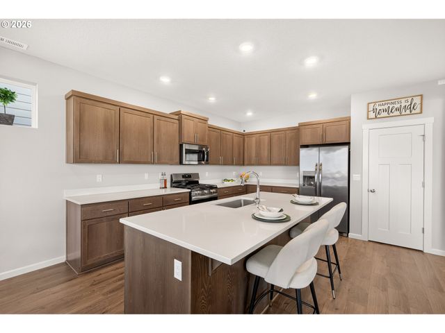2007 Nw WESSEX St, Mc Minnville, OR 97128