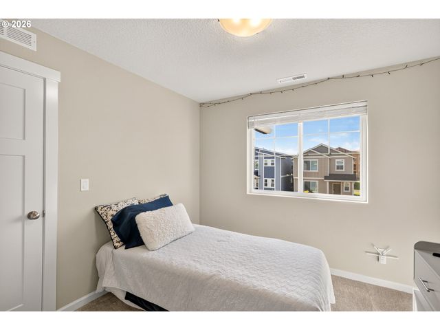 2007 Nw WESSEX St, Mc Minnville, OR 97128
